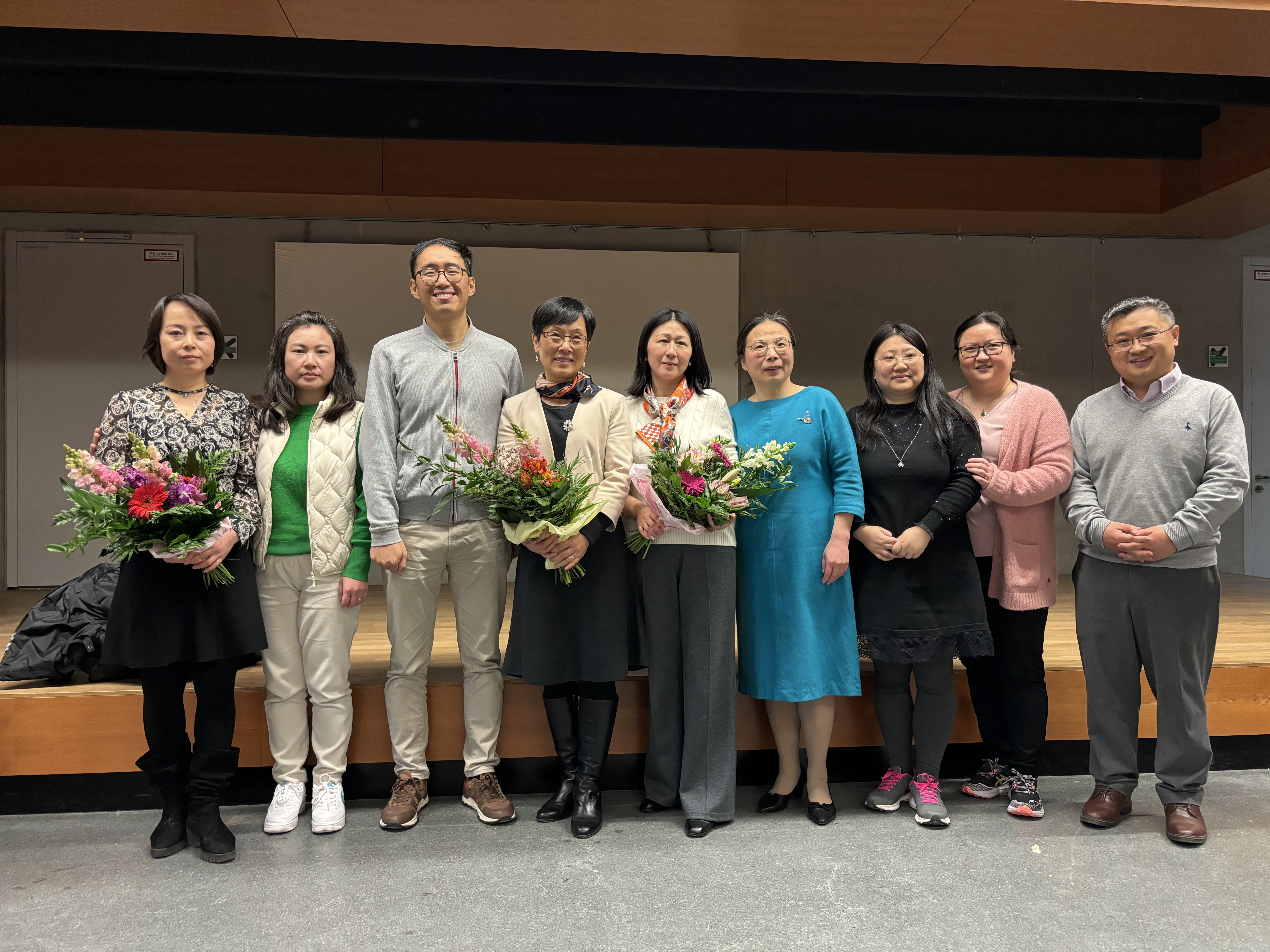 华达中文学校选举产生第二十届理事会